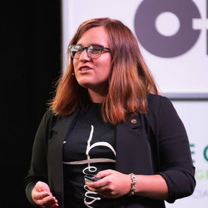 Meet your Posher, Savannah